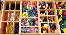 Spielgaben set - German educational toy
*Complete set - Like new!
Pictures are of 3.5 drawers of pieces
We have the shelf and all 12 drawers of materials
$150.00
