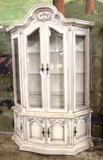 White china cabinet
$267.30