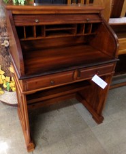 Small roll-top/secretary desk - beautiful wood in great condition!
$375.00