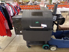 Wi-fi controlled Daniel Boone pellet grill
$800.00
